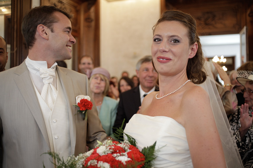 La mariée à la mairie de Marseille