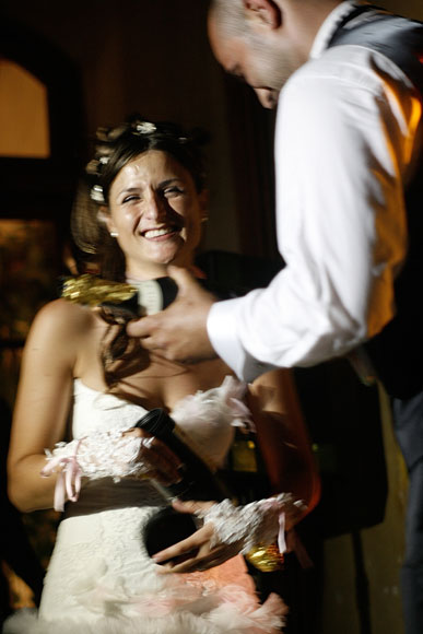 Fou rire au mariage